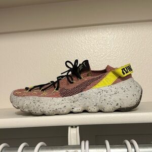 Nike Space Hippies 04